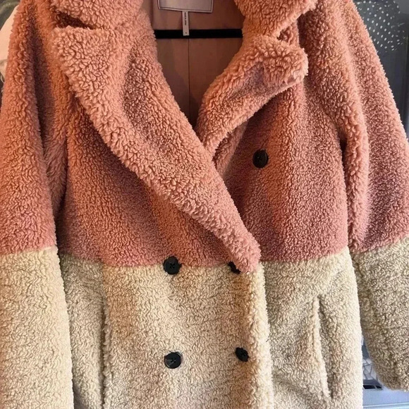 BCBG Coat - Small - Picture 2 of 4